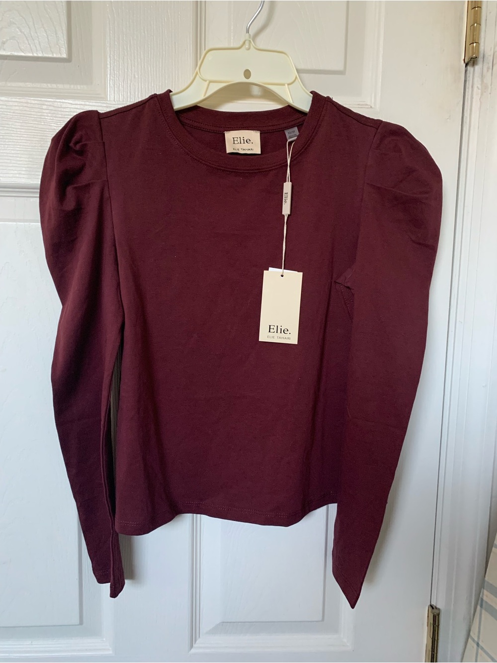 Elie Tahari Women's Long-Sleeve Puff-Shoulder Top in Burgundy